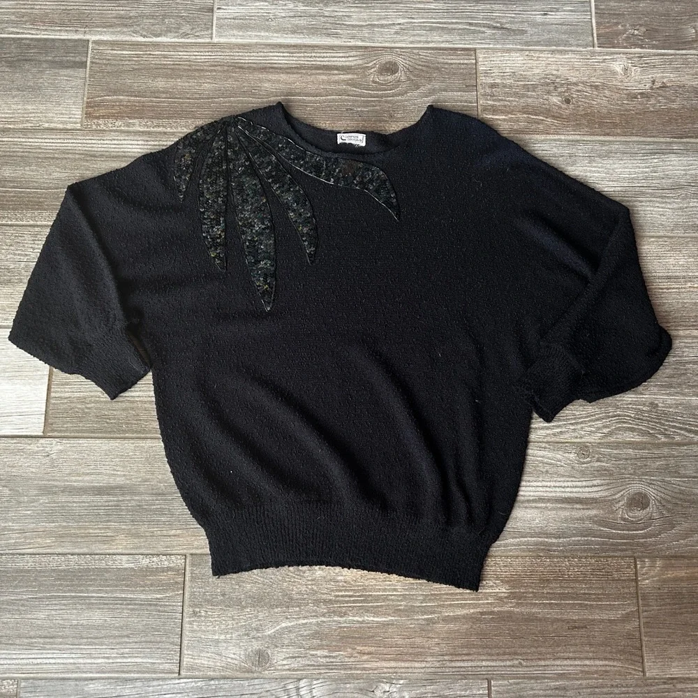 Vintage 80s Black Textured Sweater Sequins‎ Leaf Embellishment Dolman Sleeve