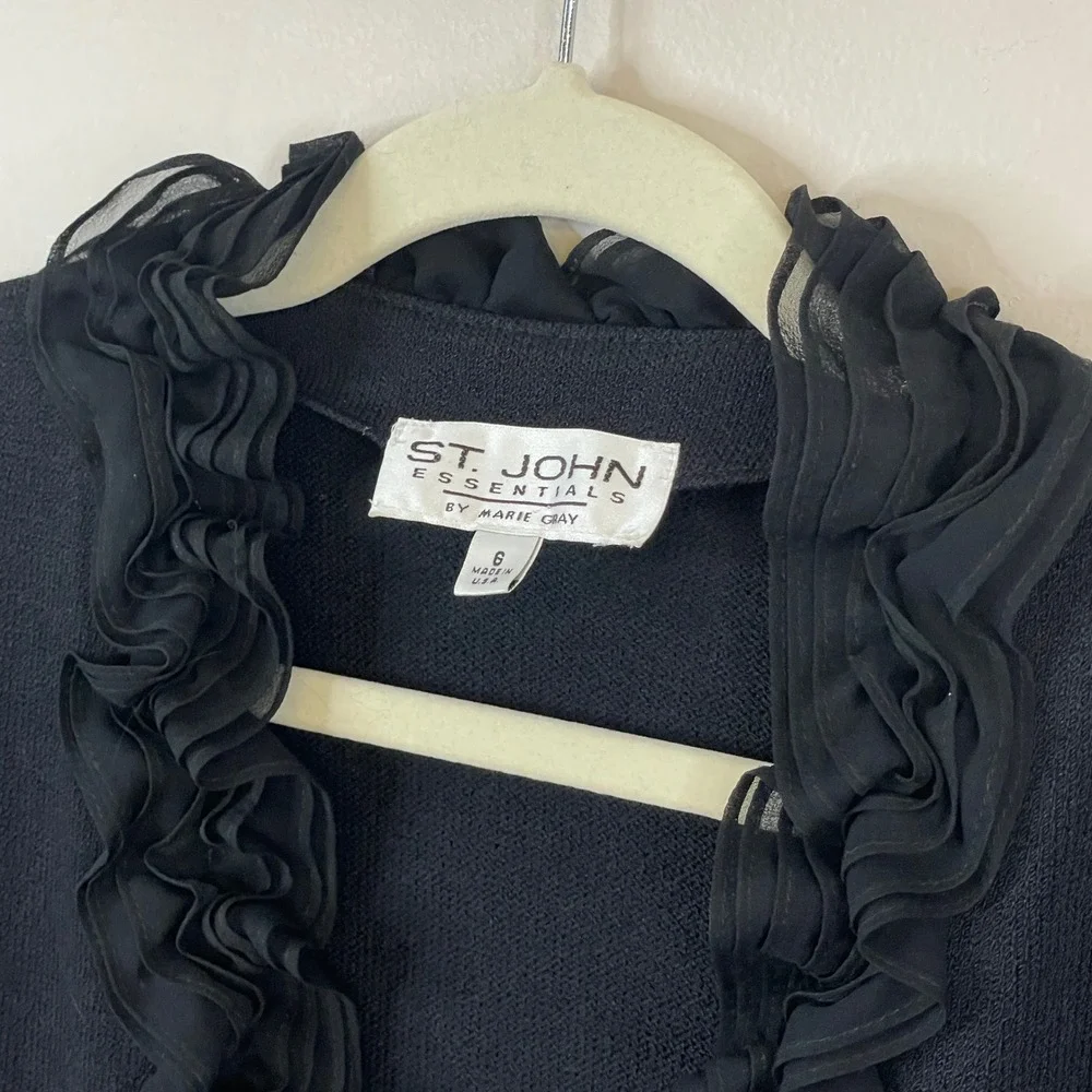 St. John style ruffle