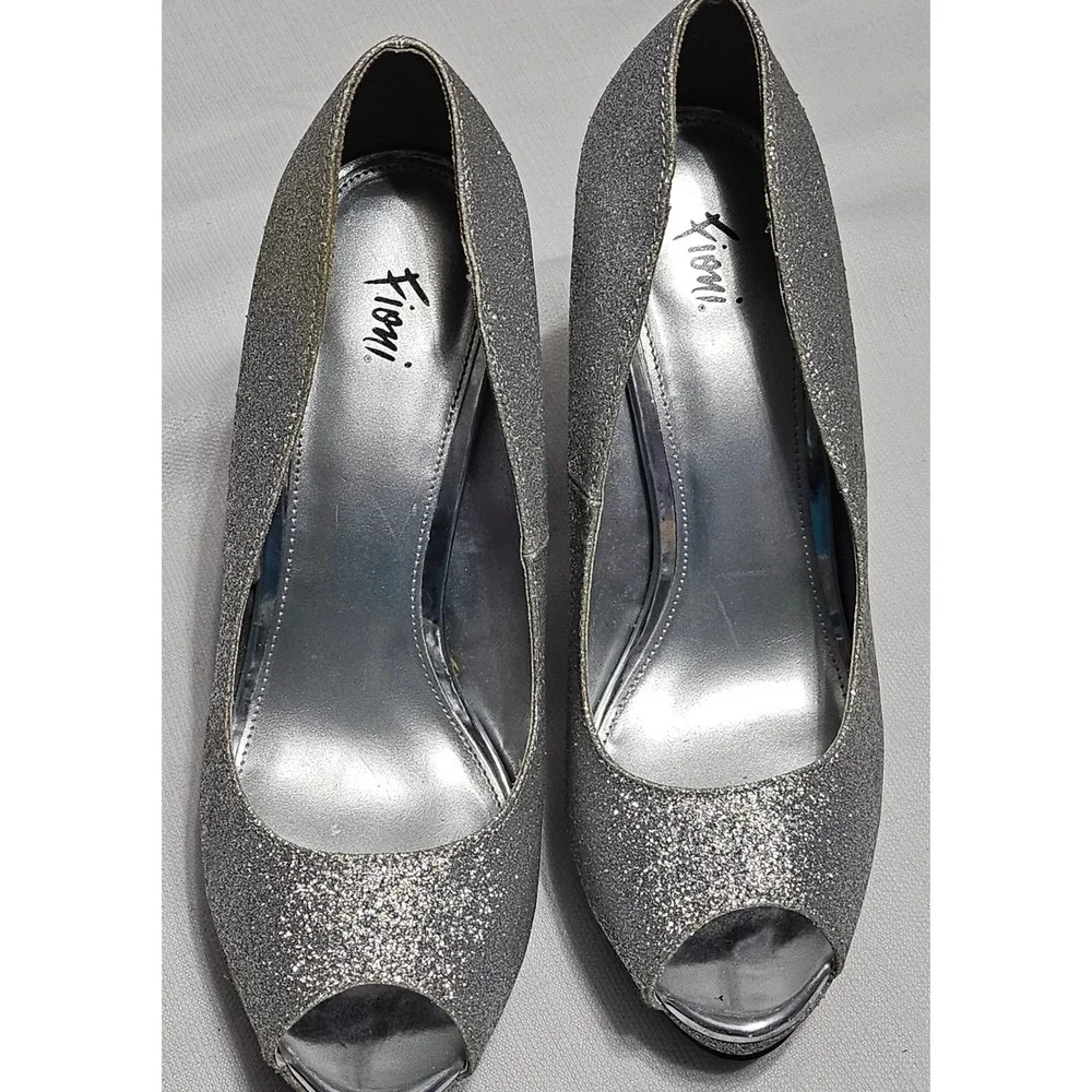FIONI Clothing kioni silver
