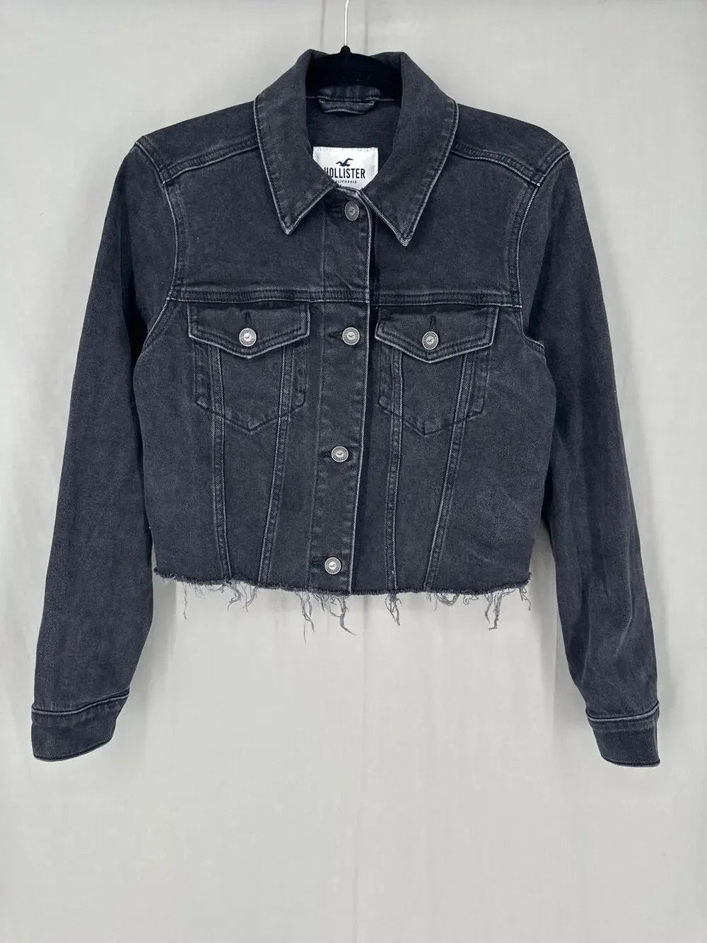 Hollister Denim Jacket Womens Small Black Cropped Button Raw Hem Boho Grunge