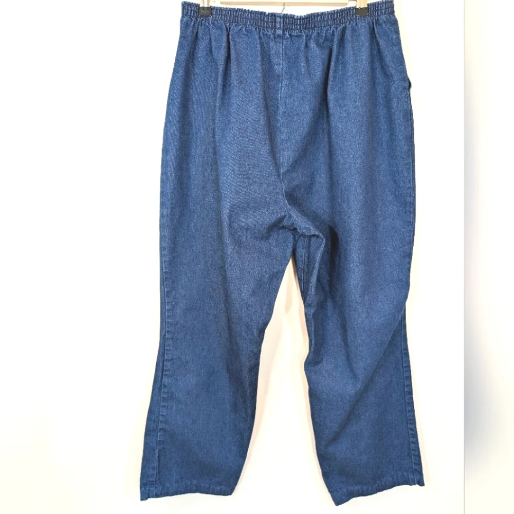 Vintage Chic cotton, elastic waist, baggy blue jeans with front pockets. 18WP