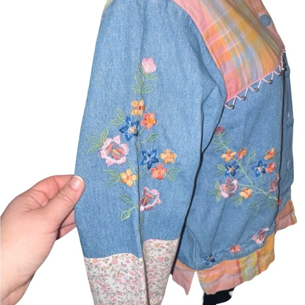 Vtg Bleu Bayou Denim patchwork blazer Embroidered floral‎ art  boho Size small
