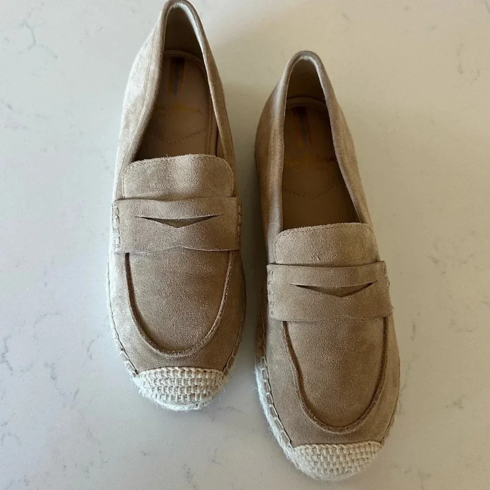 Sam Edelman suede upper