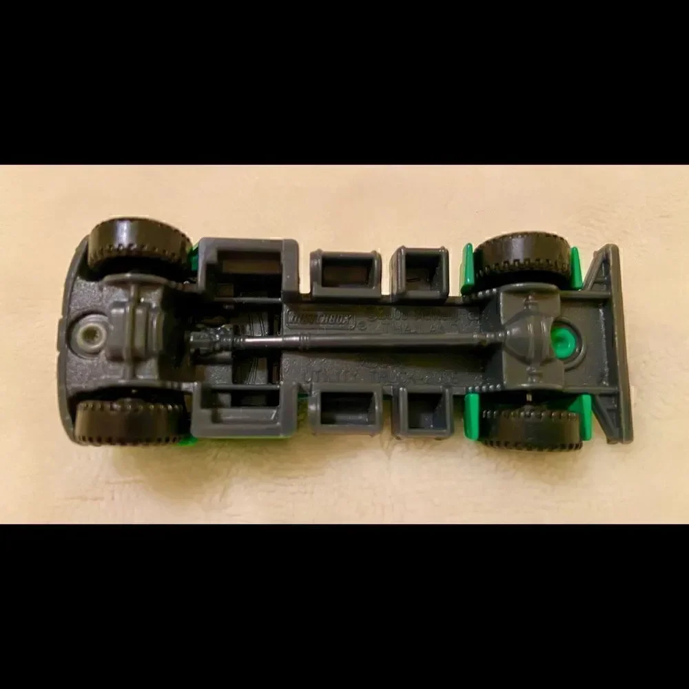 MATCHBOX mb695 2006