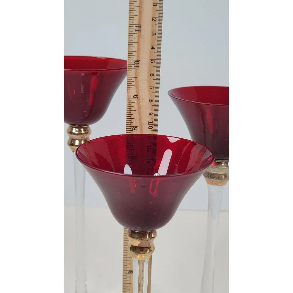 The Unbranded Brand set ruby