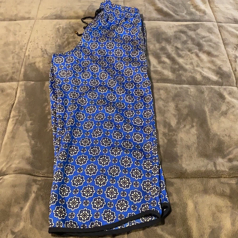 Forever 21 Vibrant Print Pajama Pants