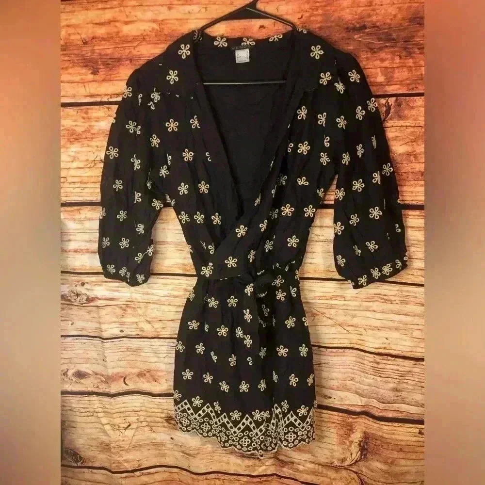 VENUS Women’s Black and Cream Floral Romper Many Sizes NWOT and NWT