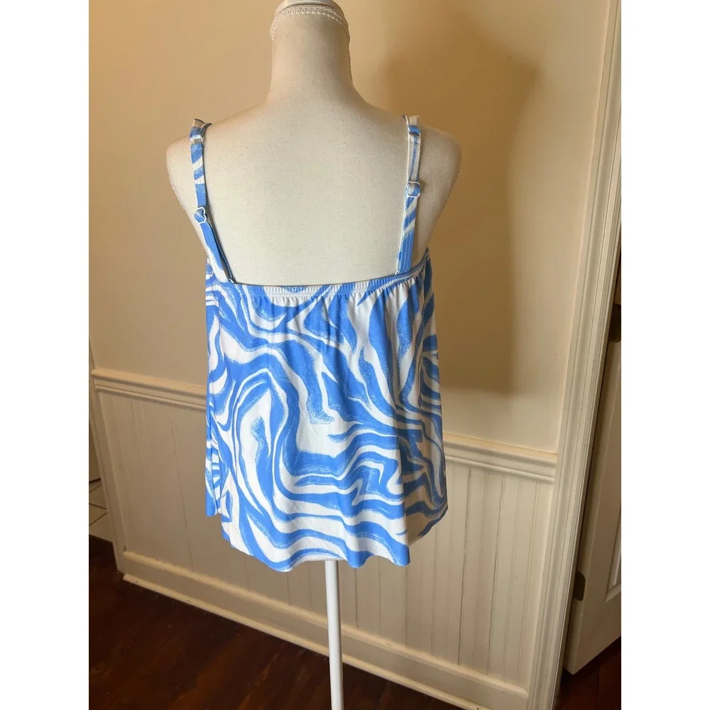 Coco Reef Blue White Swirl Print Twist Front Tankini‎ Swim Top Bra Sized 12/36D