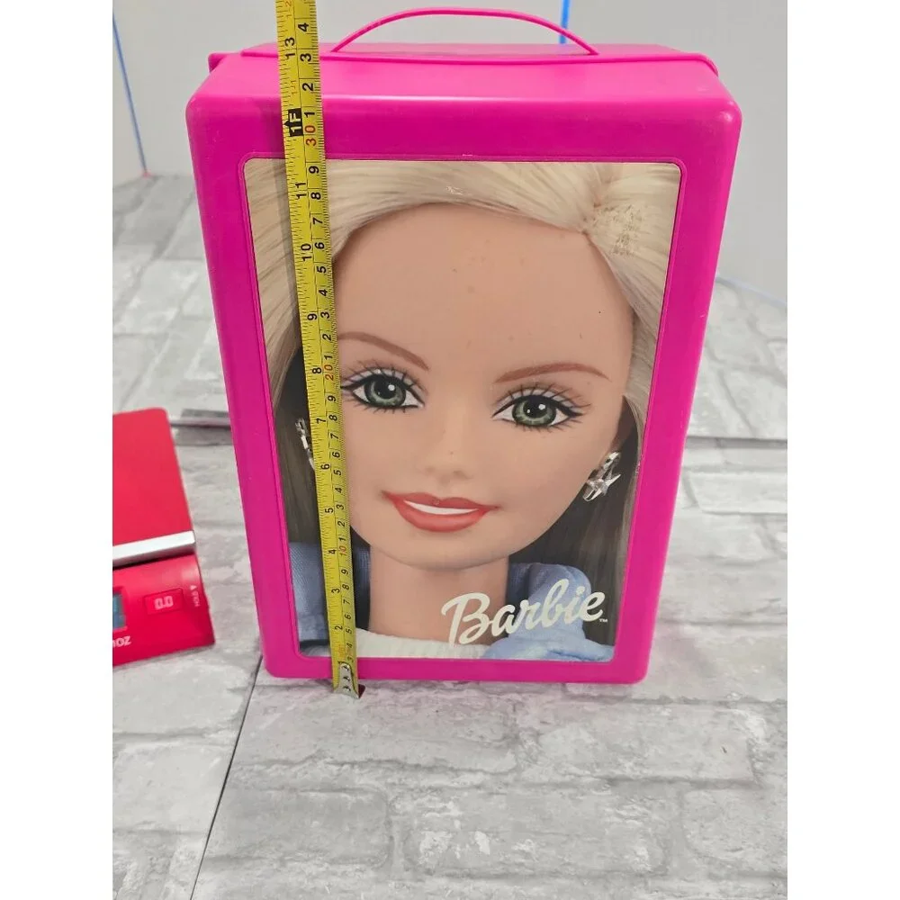 2000 Mattel Barbie pink plastic carrying case doll storage trunk, 2 Barbies 3 TO
