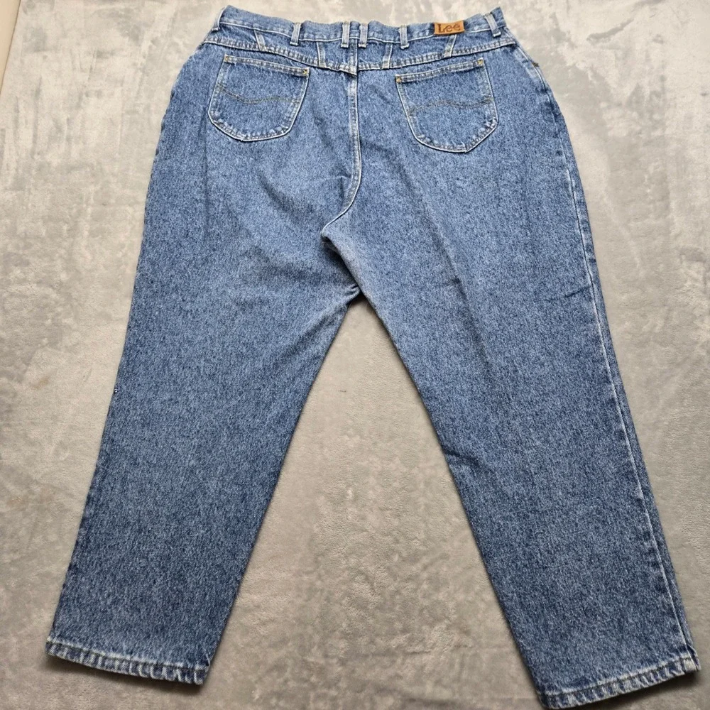 Lee Riders Vintage High Waisted Mom‎ Jeans Medium Wash Blue Tapered Leg 39x26.5