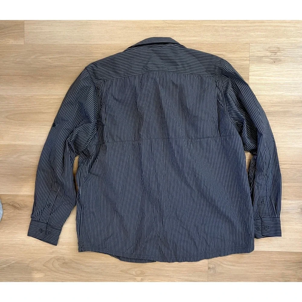 The North Face gray men