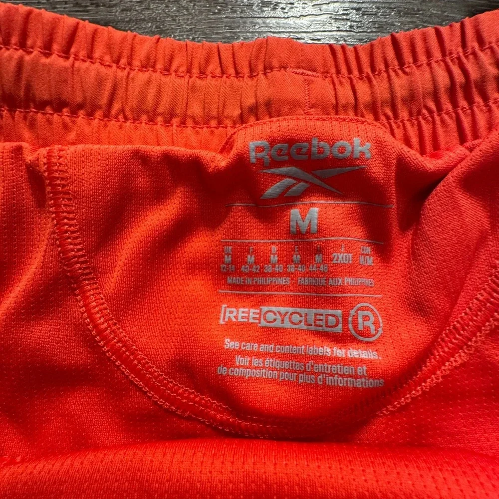 Reebok socialflare curated