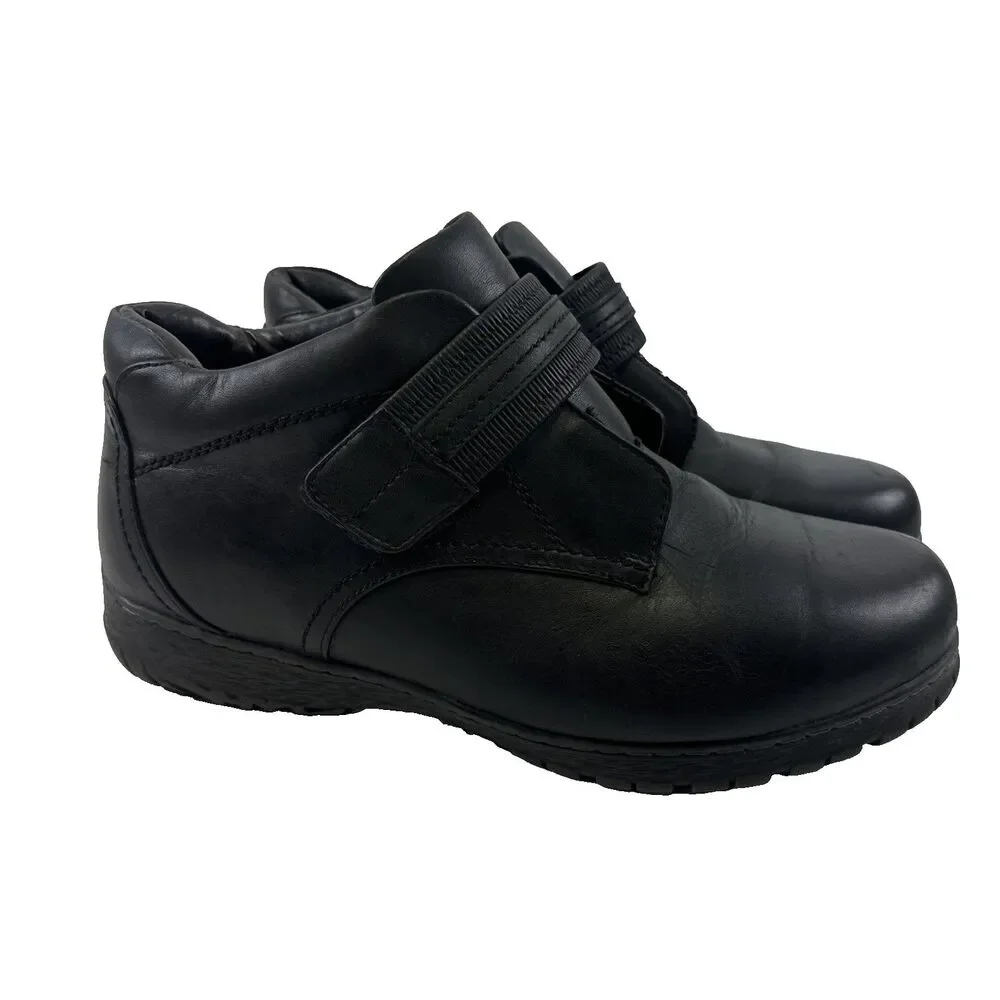 Blondo Black Leather Ankle Boot Adjustable Strap Faux Fur Lined Womens 10‎ Wide