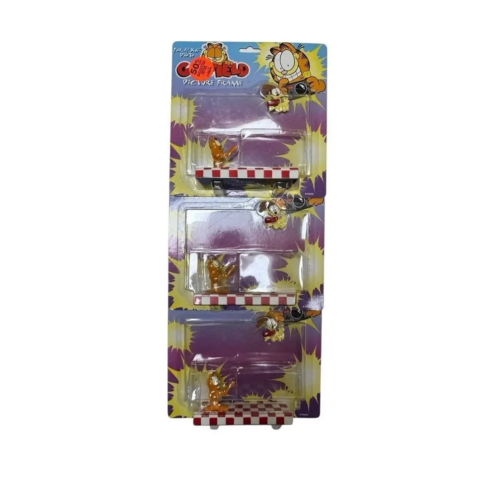 Garfield picture frame