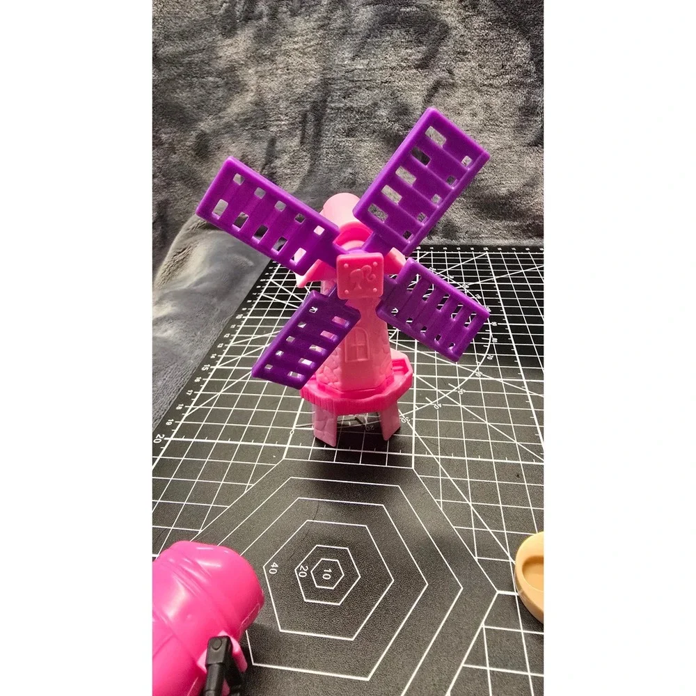 Barbie mini golf