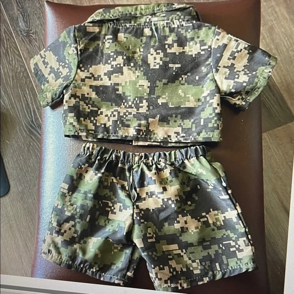 Build-A-Bear pre owned