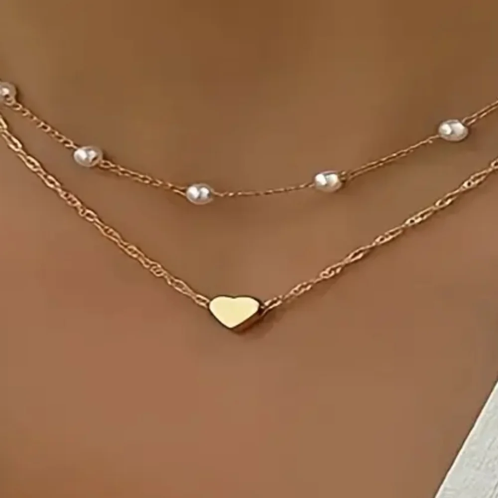 DOUBLE LAYER MINI HEART SIMULATED PEARL NECKLACE