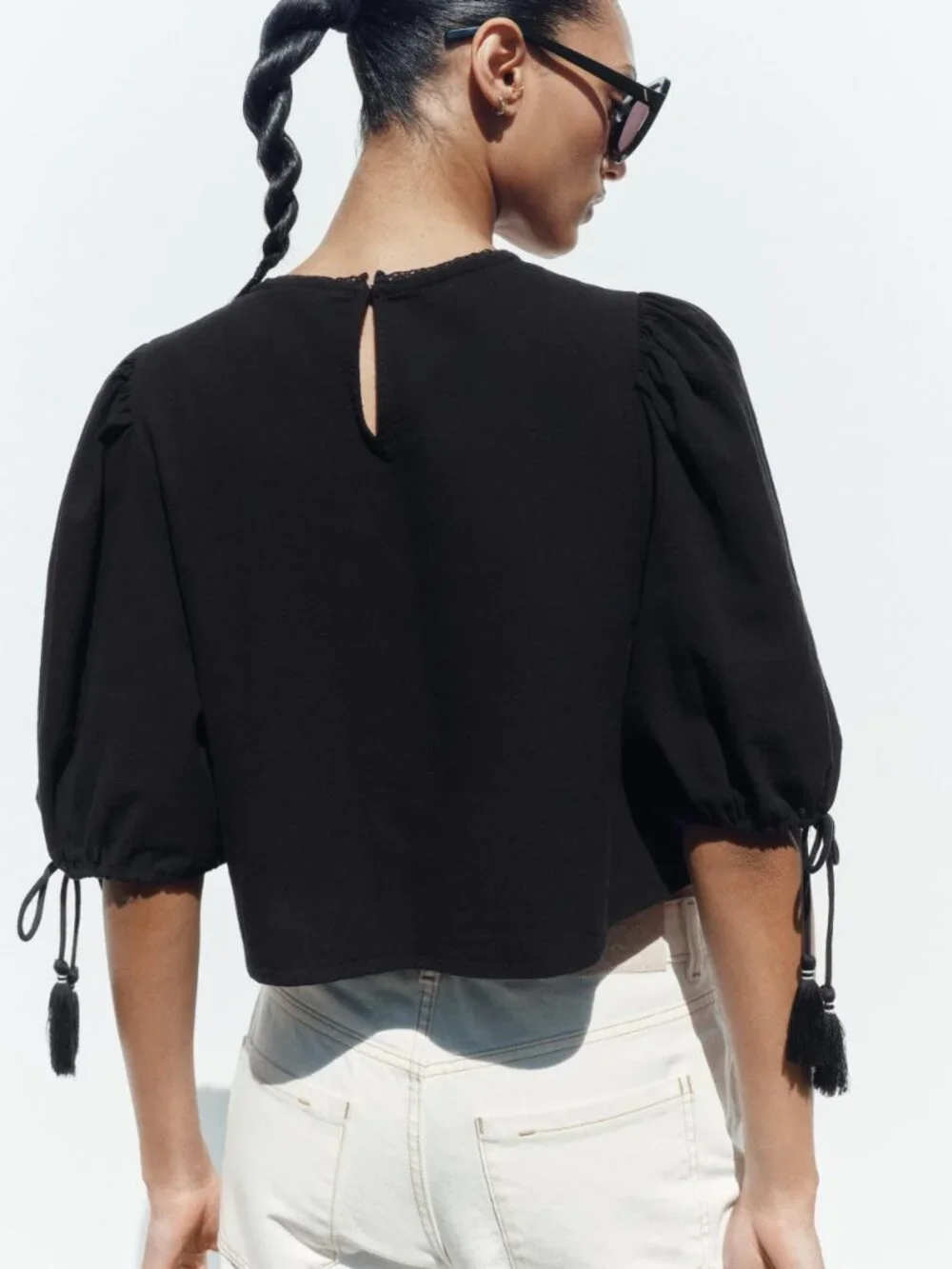 ZARA Black White Embroidered Puff Sleeve Blouse Size Small