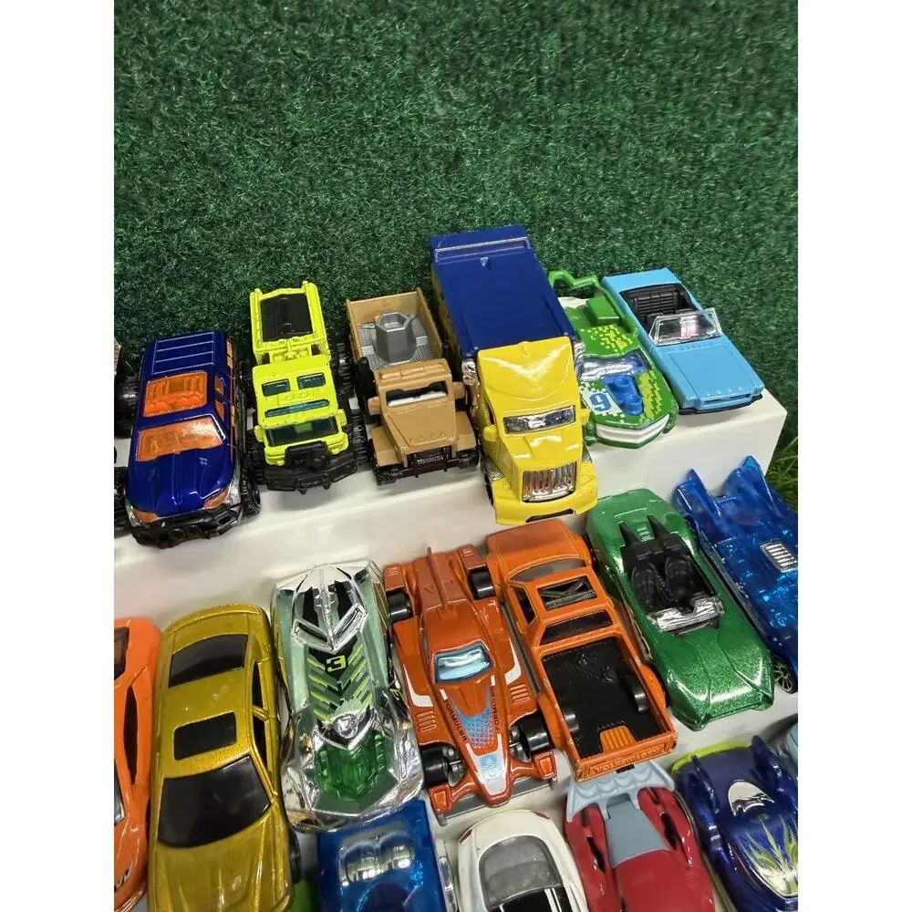 Hot Wheels inspect reach