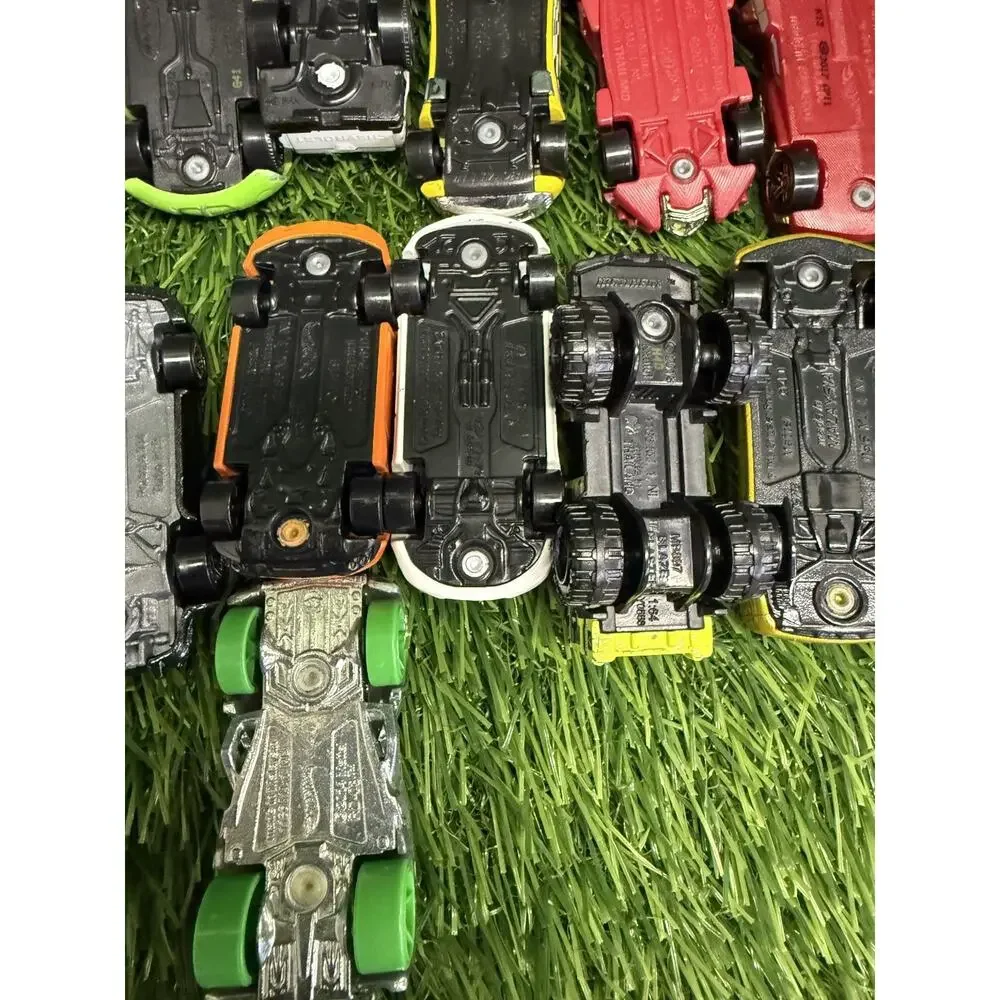 Hot Wheels same looking see