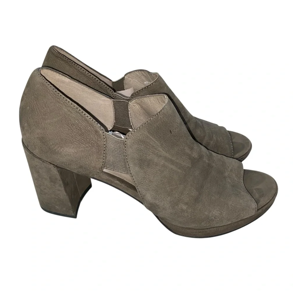 Eileen Fisher eileen fisher