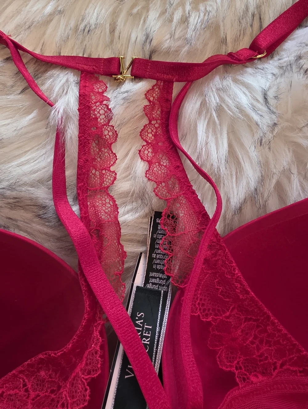 Victorias Secret closure wing lace