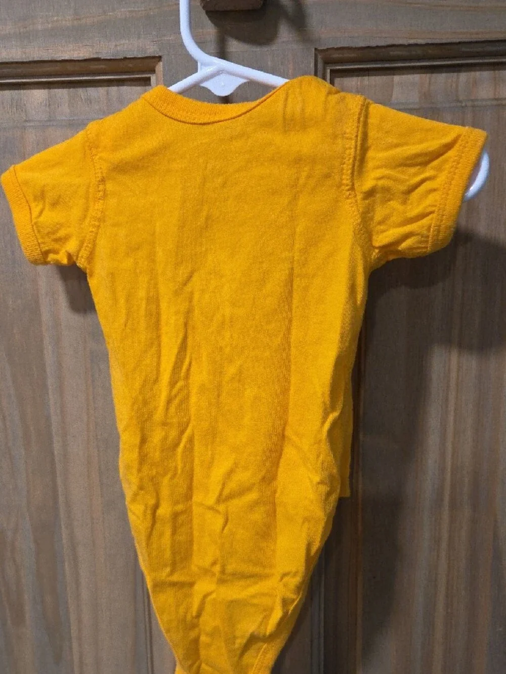 N/A comfortable yellow