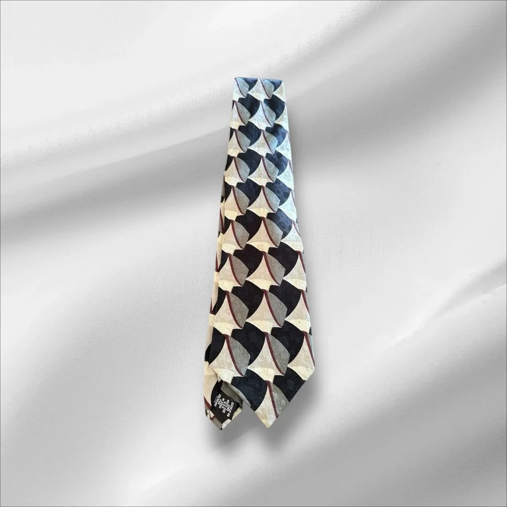 Ziggurat Mulberry‎ Neckwear Silk Black Red Gray Tan Tie Geometric Patterned