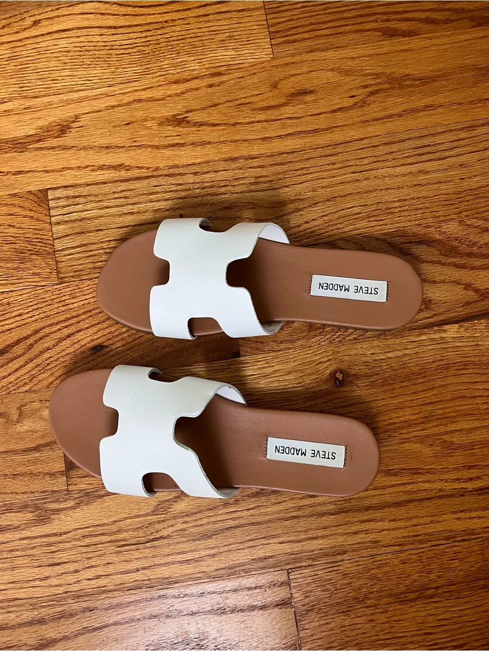Steve Madden Dariella white leather sandals 8.5