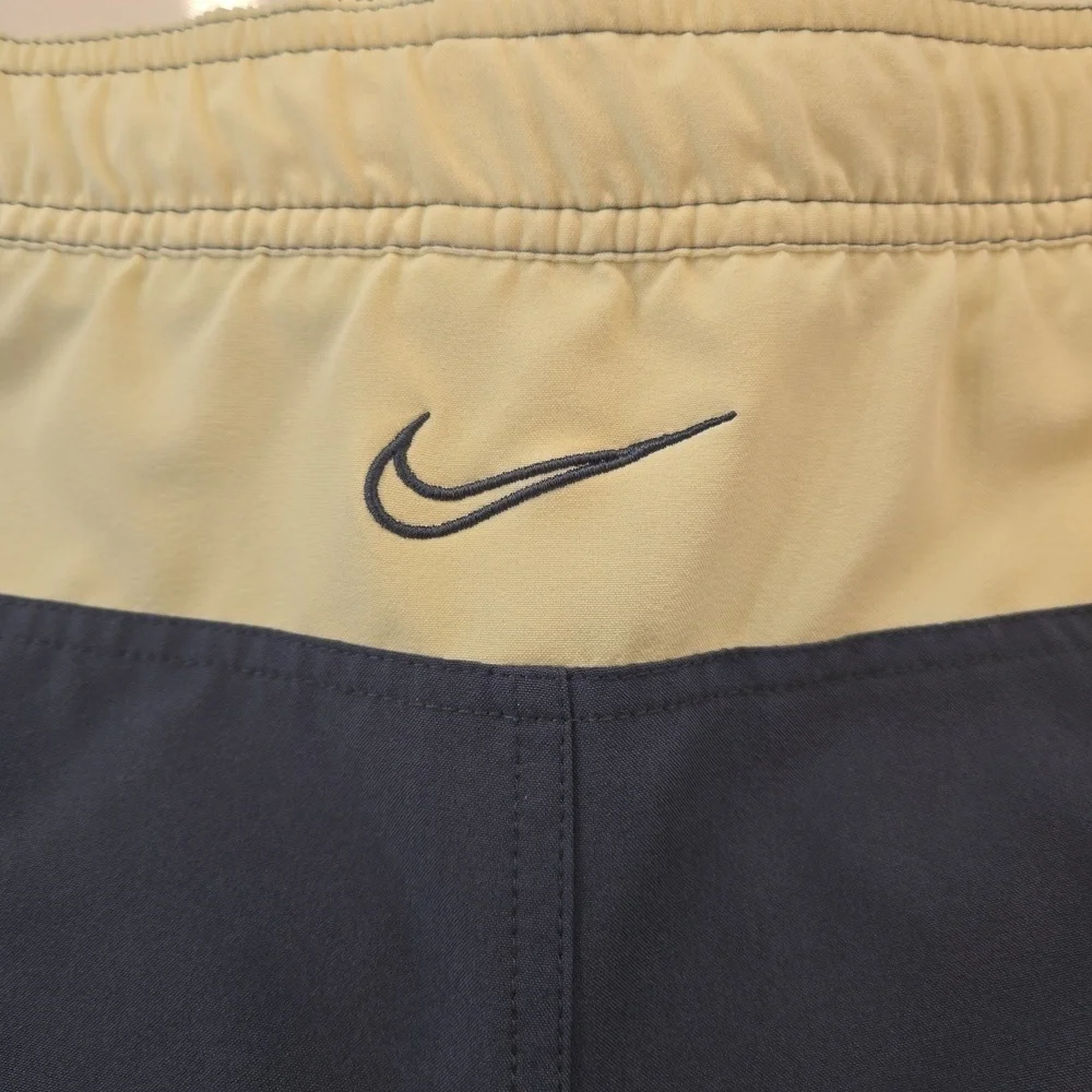 Nike elastic drawstring