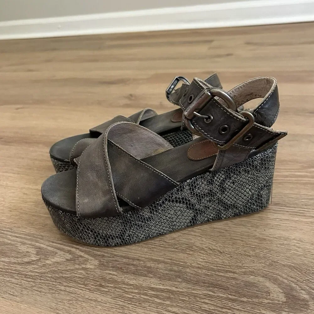 freebird sandals larae