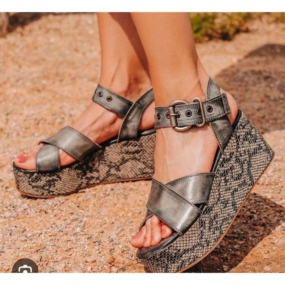 Freebird Sandals 7 Larae Snake Print Leather Gray Platform Wedge Buckle Strap