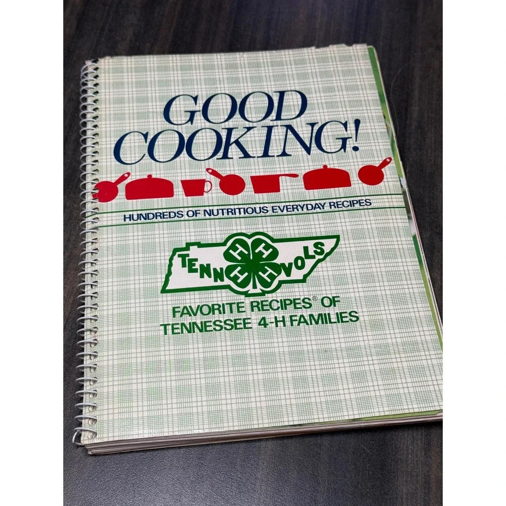 Vintage Good Cooking Tennessee 4-H Vols Favorite Recipes Spiral Cookbook