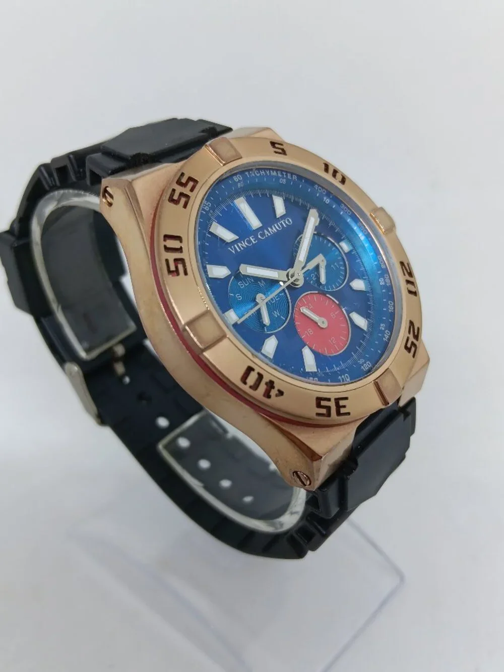 Vince Camuto pre owned