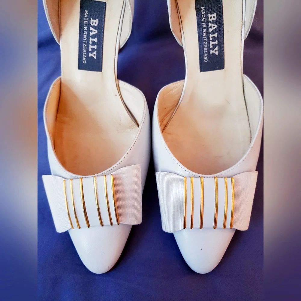 Bally Kitten heel pumps sz 6
