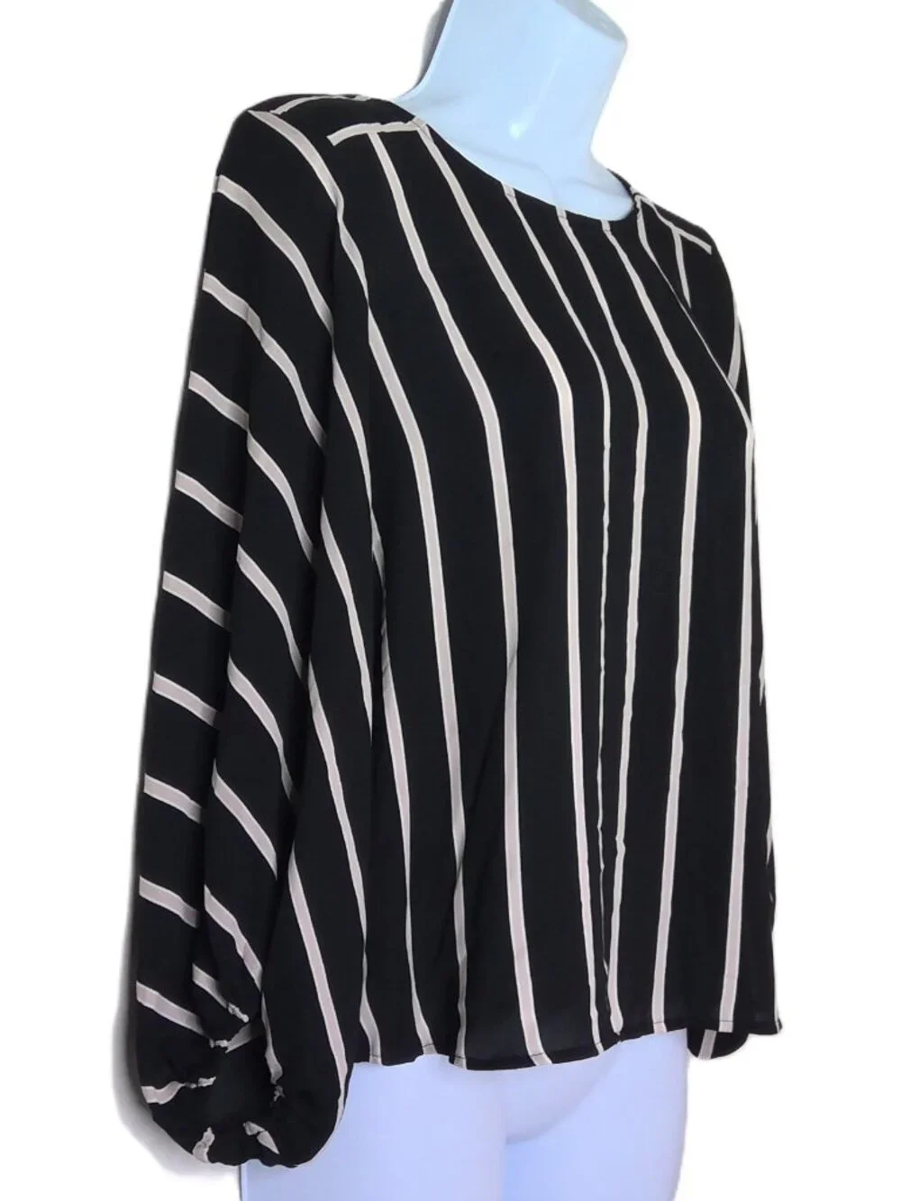 Loft Petite Flowy Top Black Cream & White Striped Career 3/4 Puff Sleeve Sz XXSP