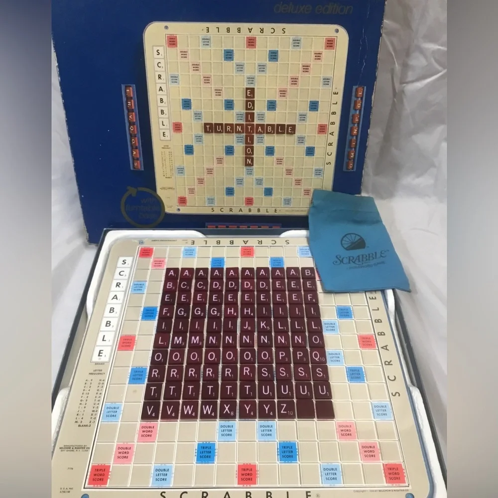 VTG Scrabble Game Deluxe Edition Turntable Burgandy Tiles 76 Blue Trays Complete