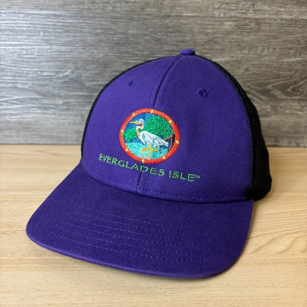 outdoor cap Company good used