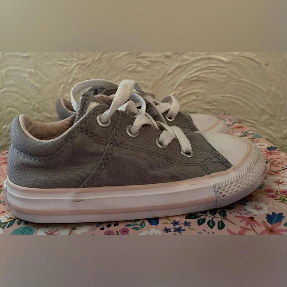 Gray Converse