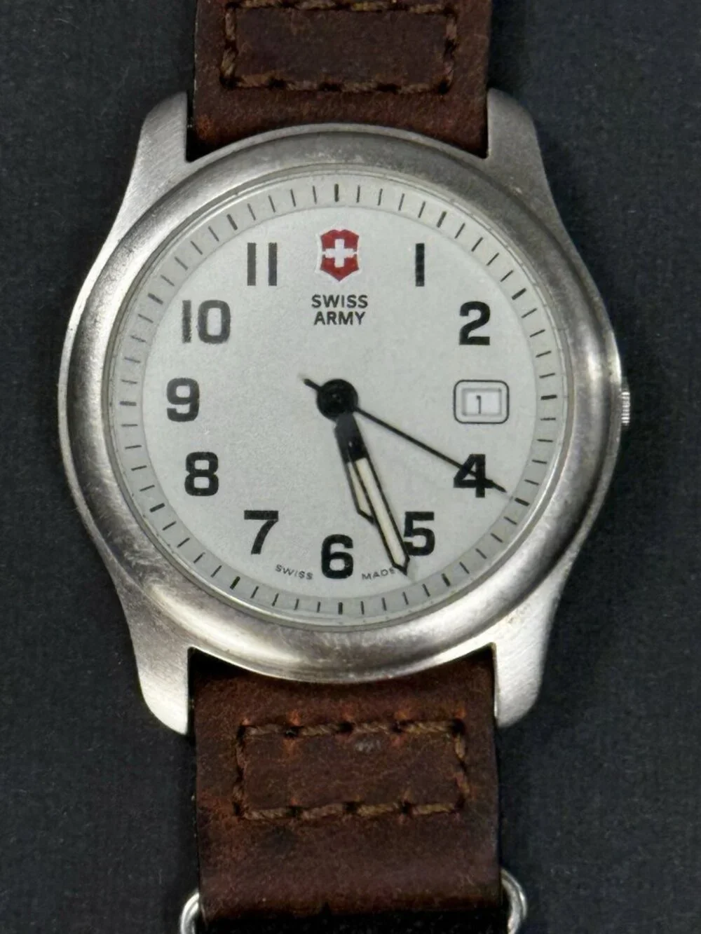 Vintage Swiss Army Brand Swiss Made Quartz Field Watch Date Stainless Steel 36mm