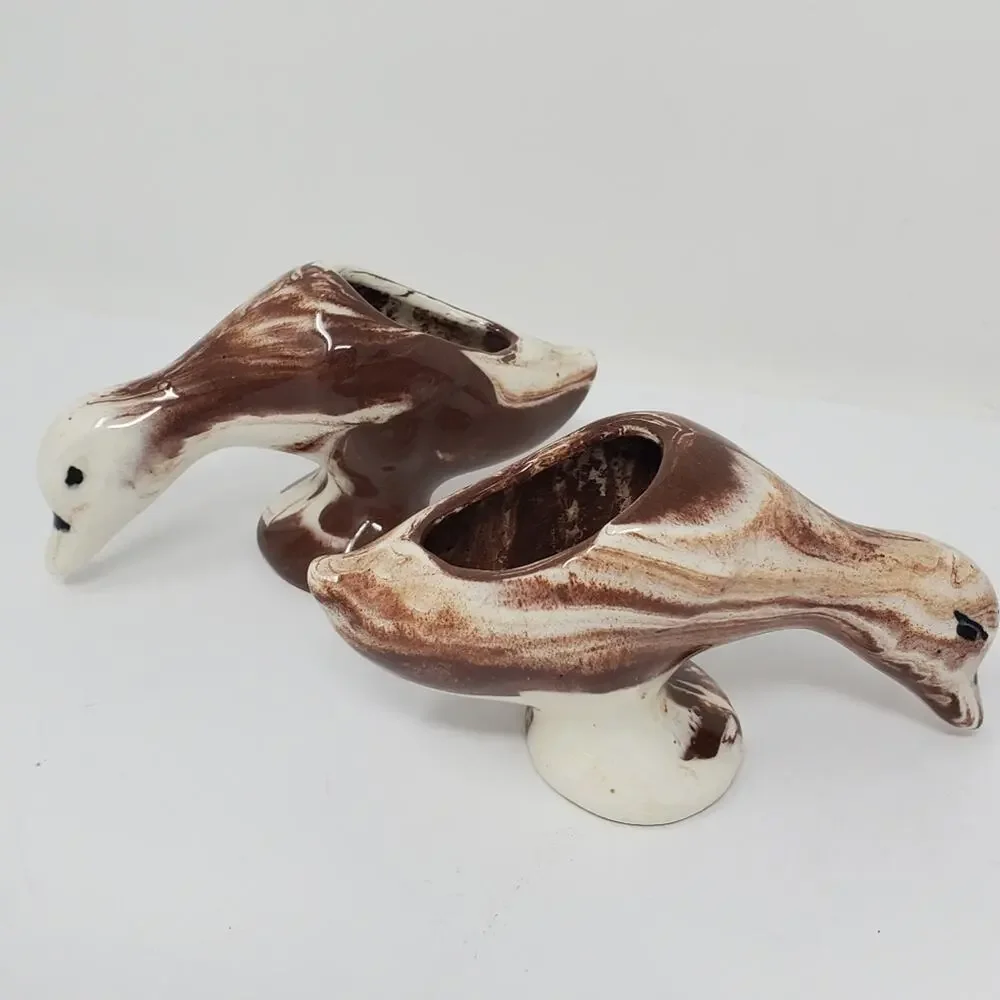 Juanitaware chocolate swirl small ceramic planters-figures 2.5