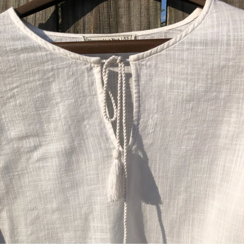 Abercrombie & Fitch Eyelet Long Balloon Puff Sleeve Tie Front Cotton Blouse XS