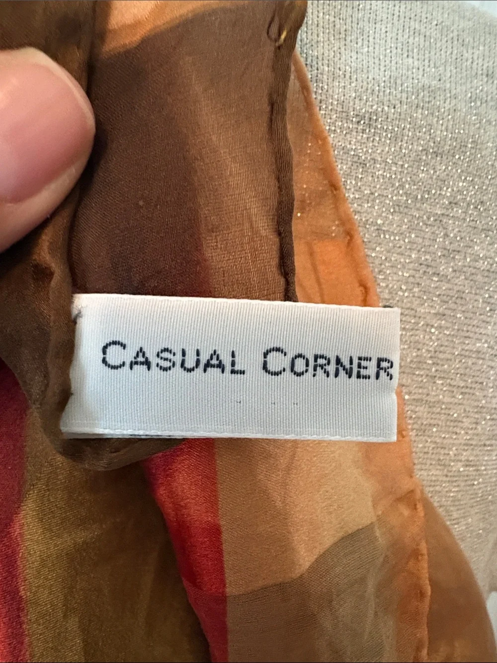 Casual Corner 100% palette different