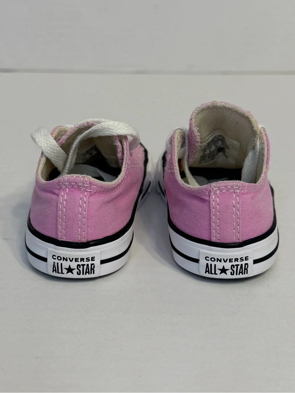 N/A converse chuck