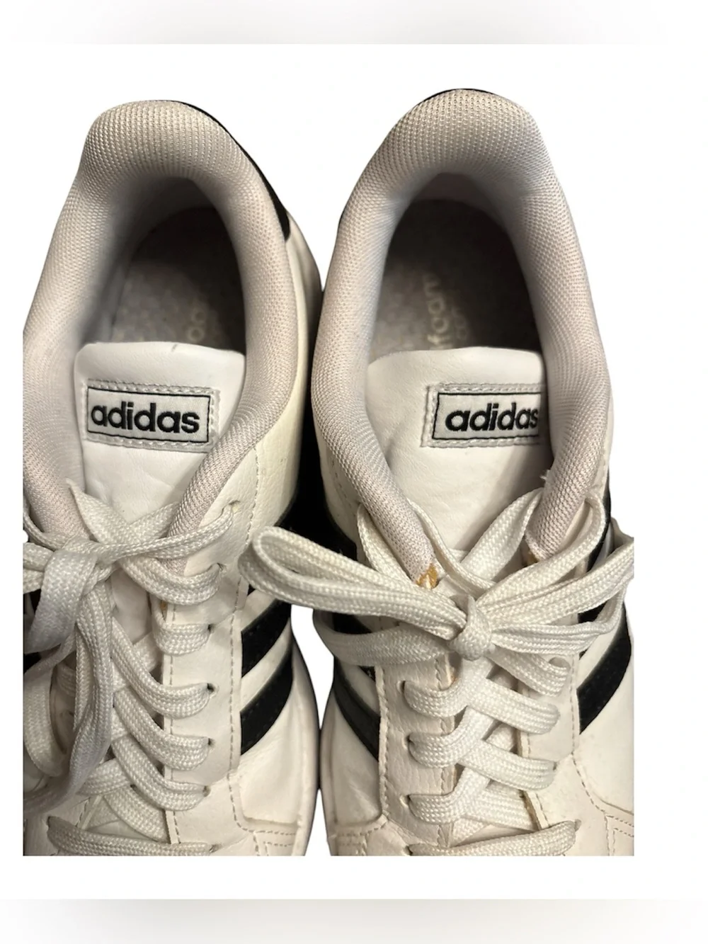 adidas classic versatile