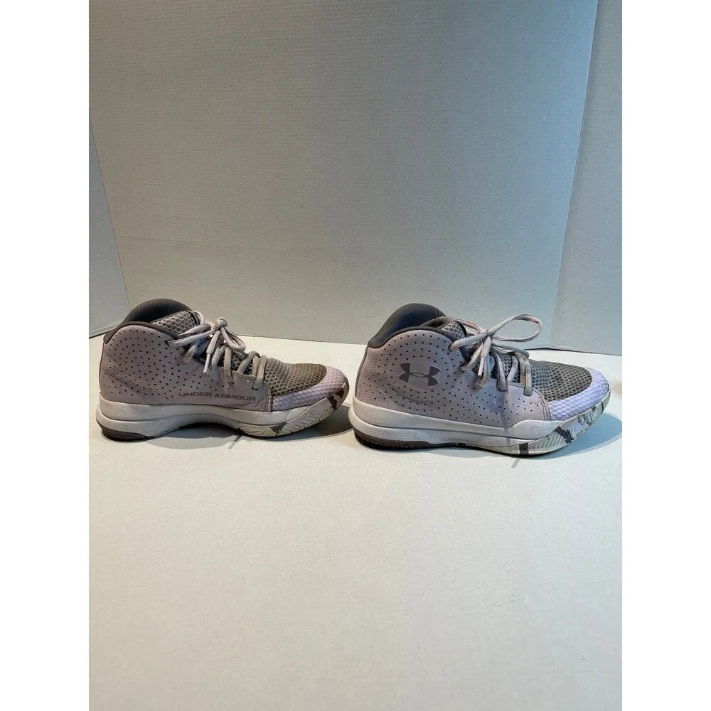 Under Armour pictures added