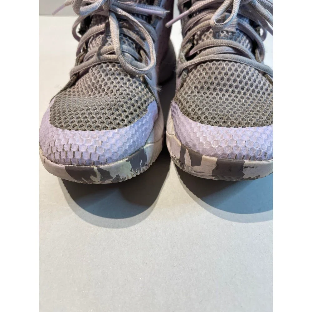Under Armour heel all