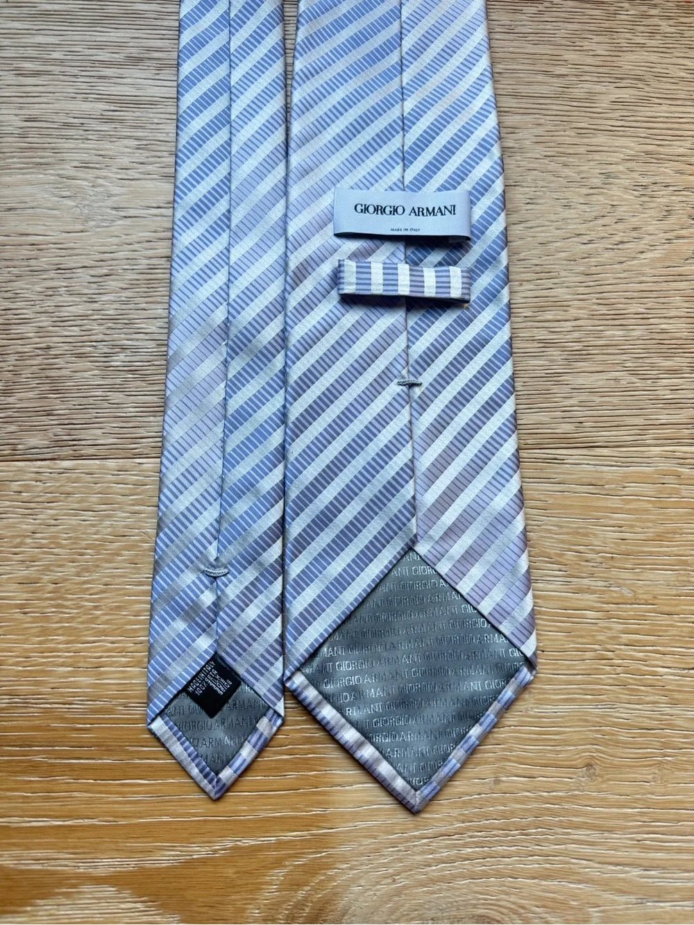 🔥 ARMANI NEW Tie Lavender/ White Striped SILK Made Italy Iridescent Price Firm!