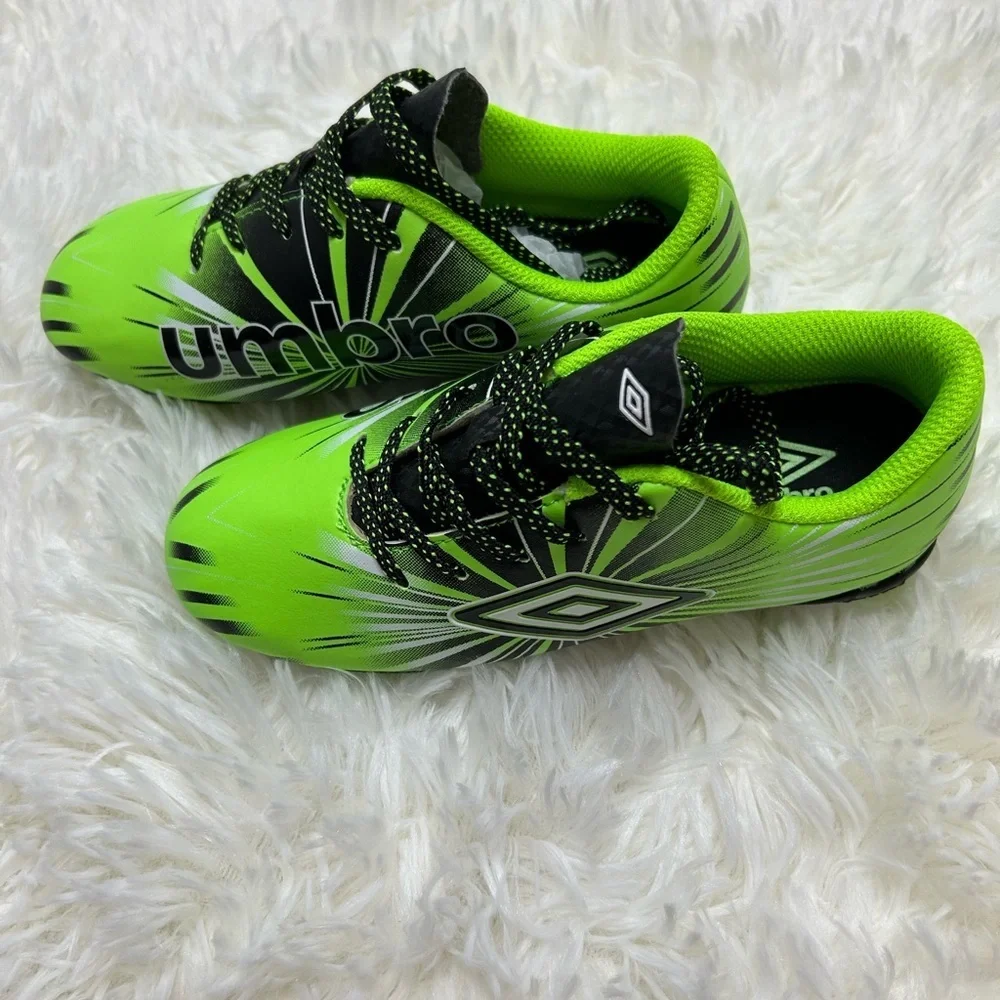 Umbro vibrant neon