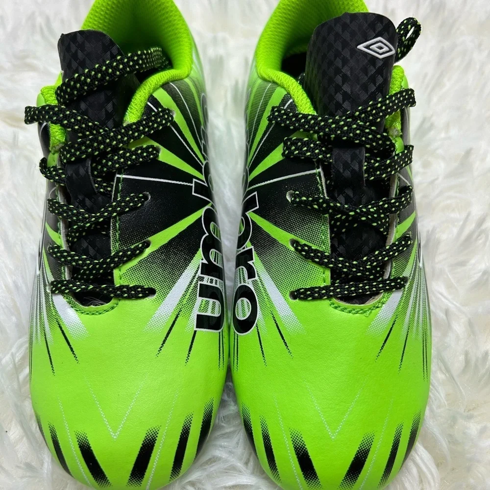 Umbro vibrant neon